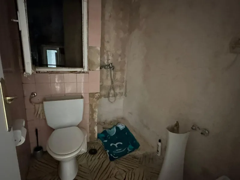 Renovation Opportunity Apartment in Alicante, Colonia Requena