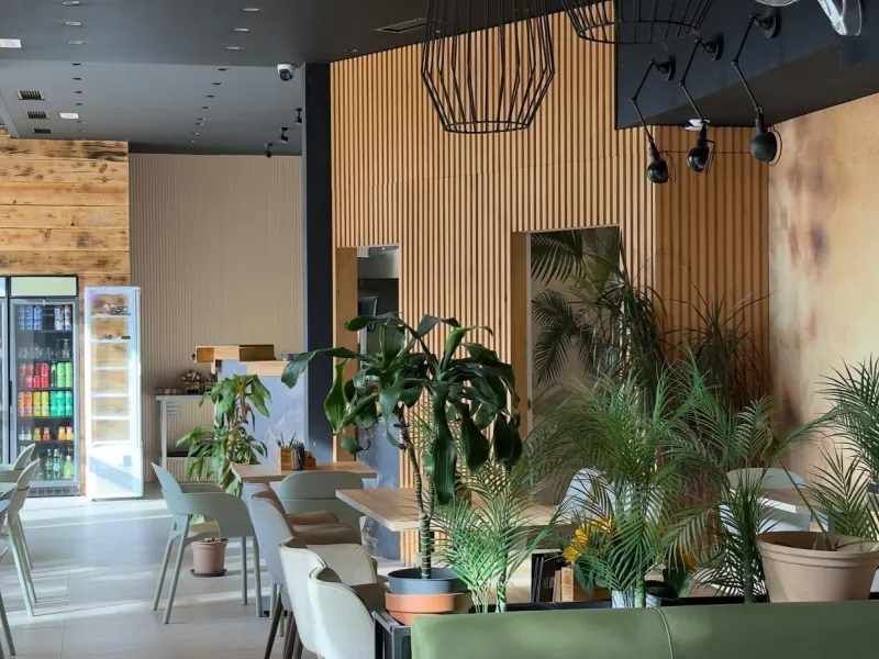RESTAURANT WITH OWN PREMISES IN BENIDORM
