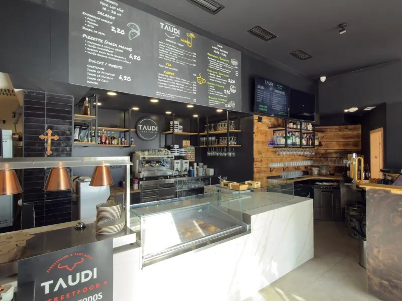 RESTAURANT WITH OWN PREMISES IN BENIDORM