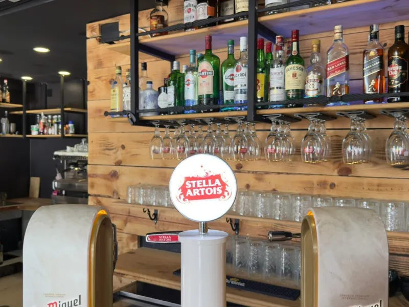 RESTAURANT WITH OWN PREMISES IN BENIDORM