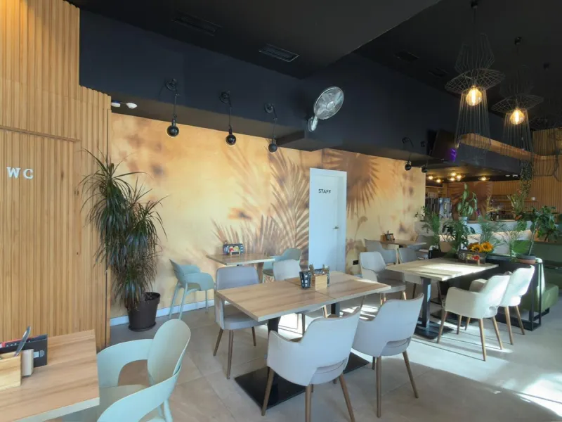 RESTAURANT WITH OWN PREMISES IN BENIDORM