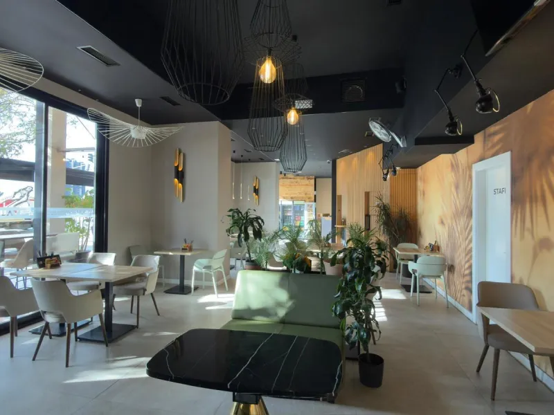RESTAURANT WITH OWN PREMISES IN BENIDORM