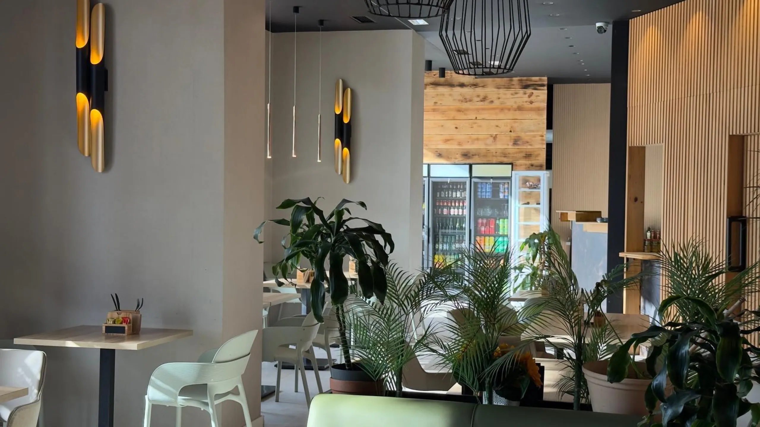 RESTAURANT WITH OWN PREMISES IN BENIDORM