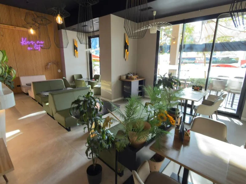 RESTAURANT WITH OWN PREMISES IN BENIDORM