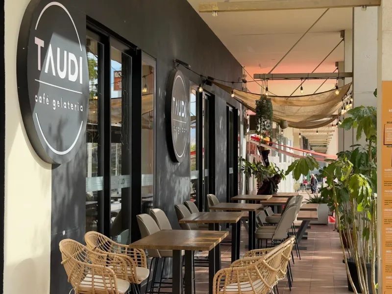 RESTAURANT WITH OWN PREMISES IN BENIDORM