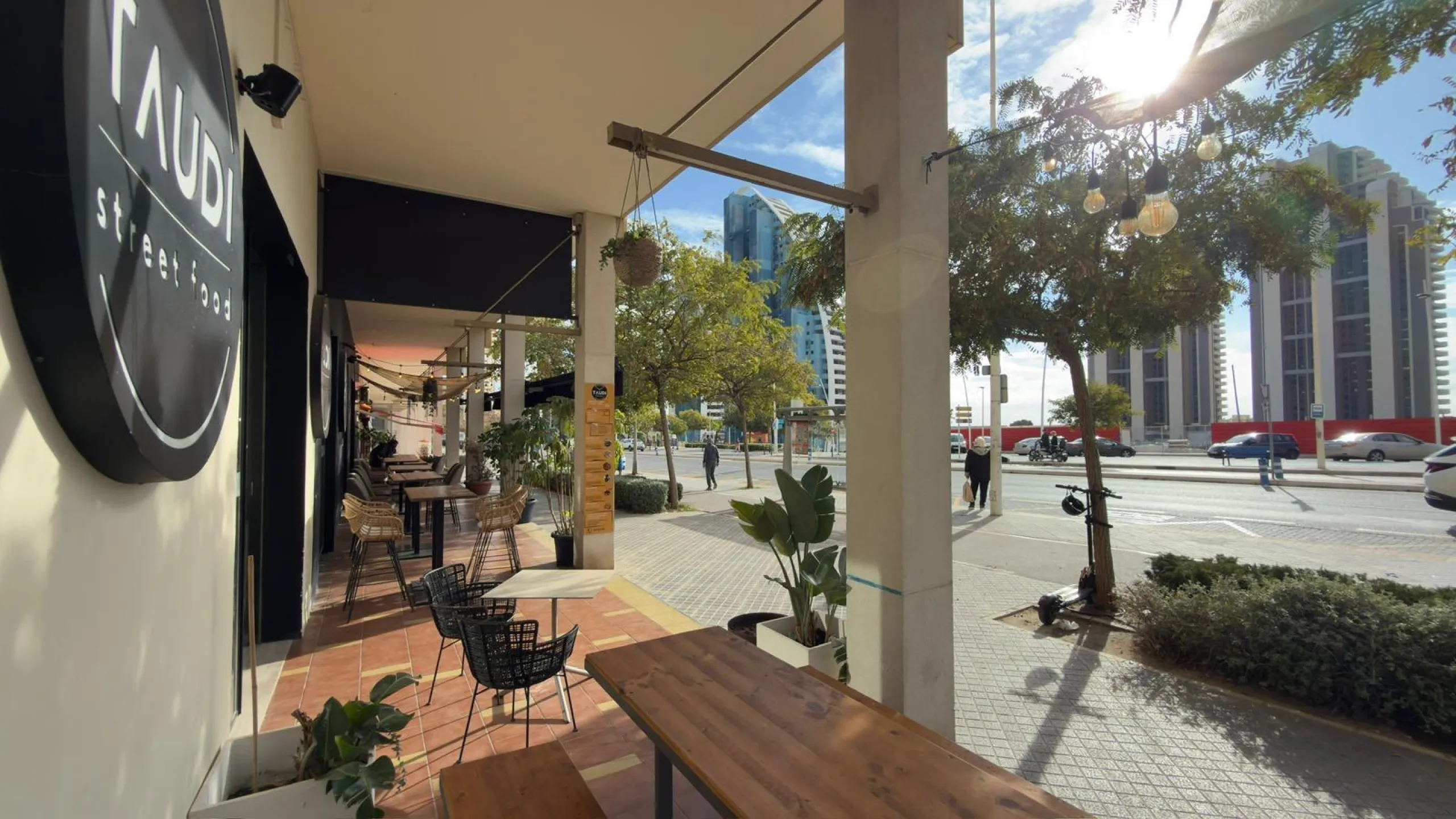 RESTAURANT WITH OWN PREMISES IN BENIDORM