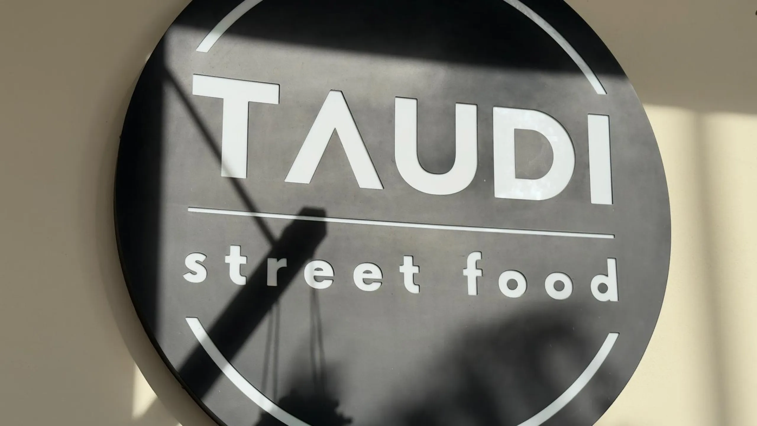 RESTAURANT WITH OWN PREMISES IN BENIDORM