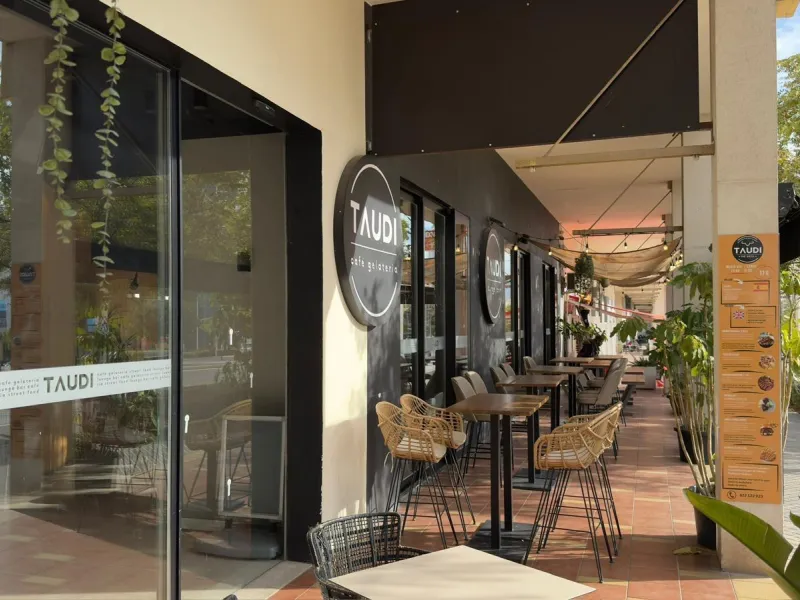 RESTAURANT WITH OWN PREMISES IN BENIDORM