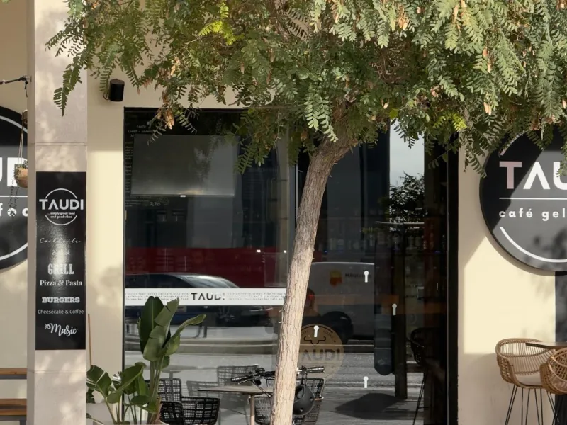 RESTAURANT WITH OWN PREMISES IN BENIDORM