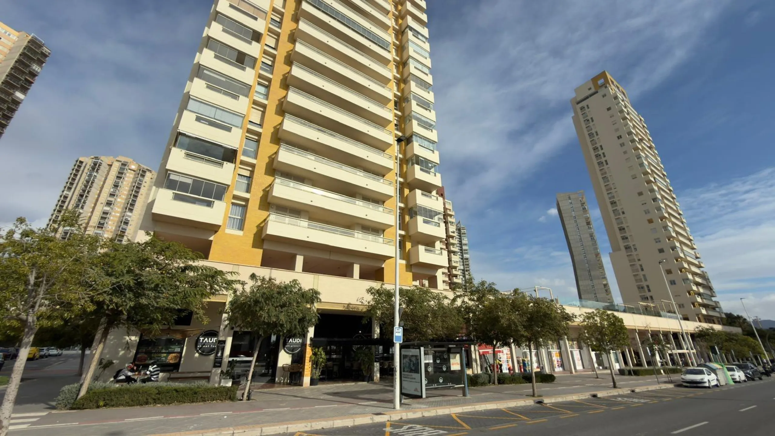 RESTAURANT WITH OWN PREMISES IN BENIDORM