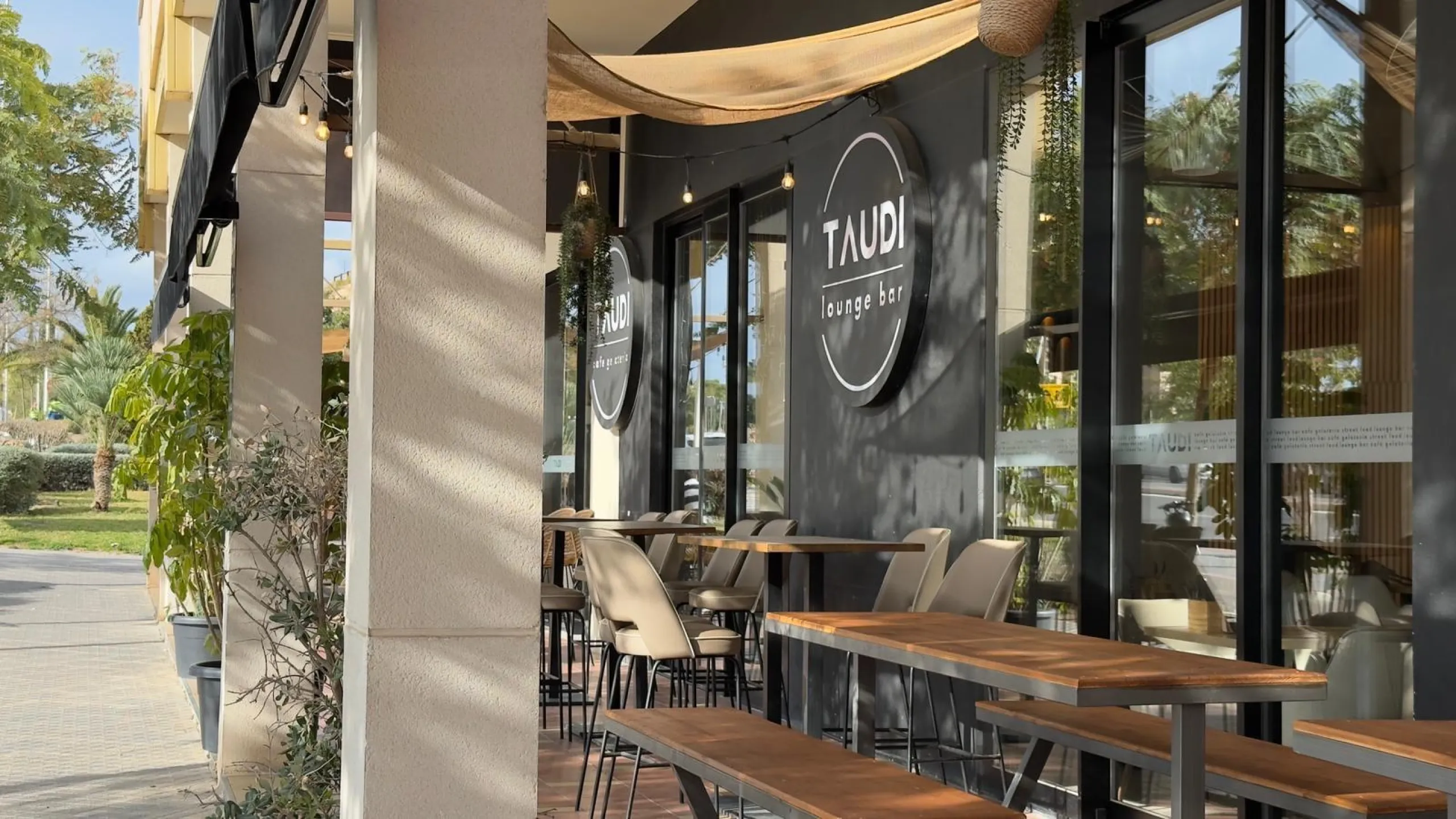 RESTAURANT WITH OWN PREMISES IN BENIDORM