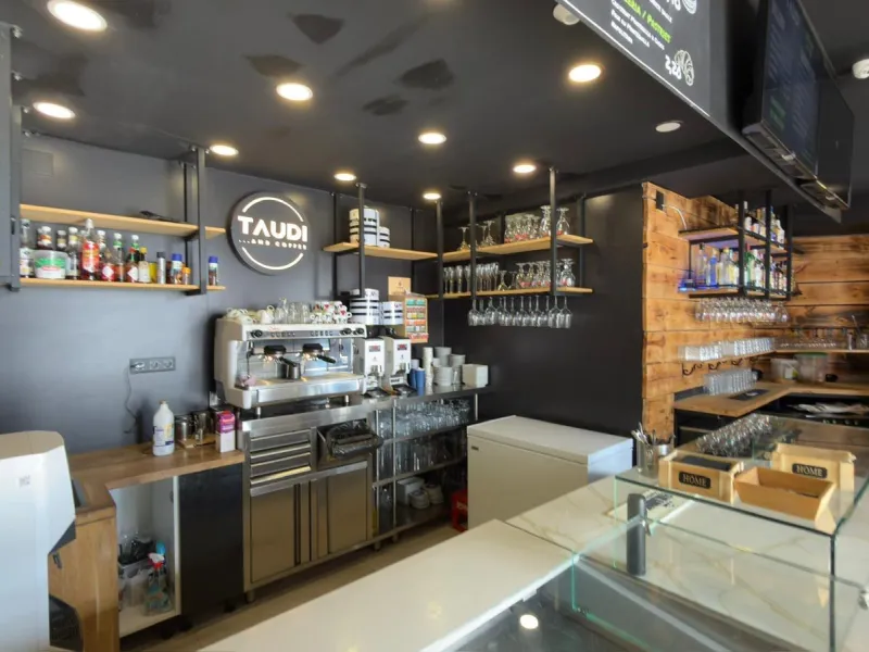RESTAURANT WITH OWN PREMISES IN BENIDORM