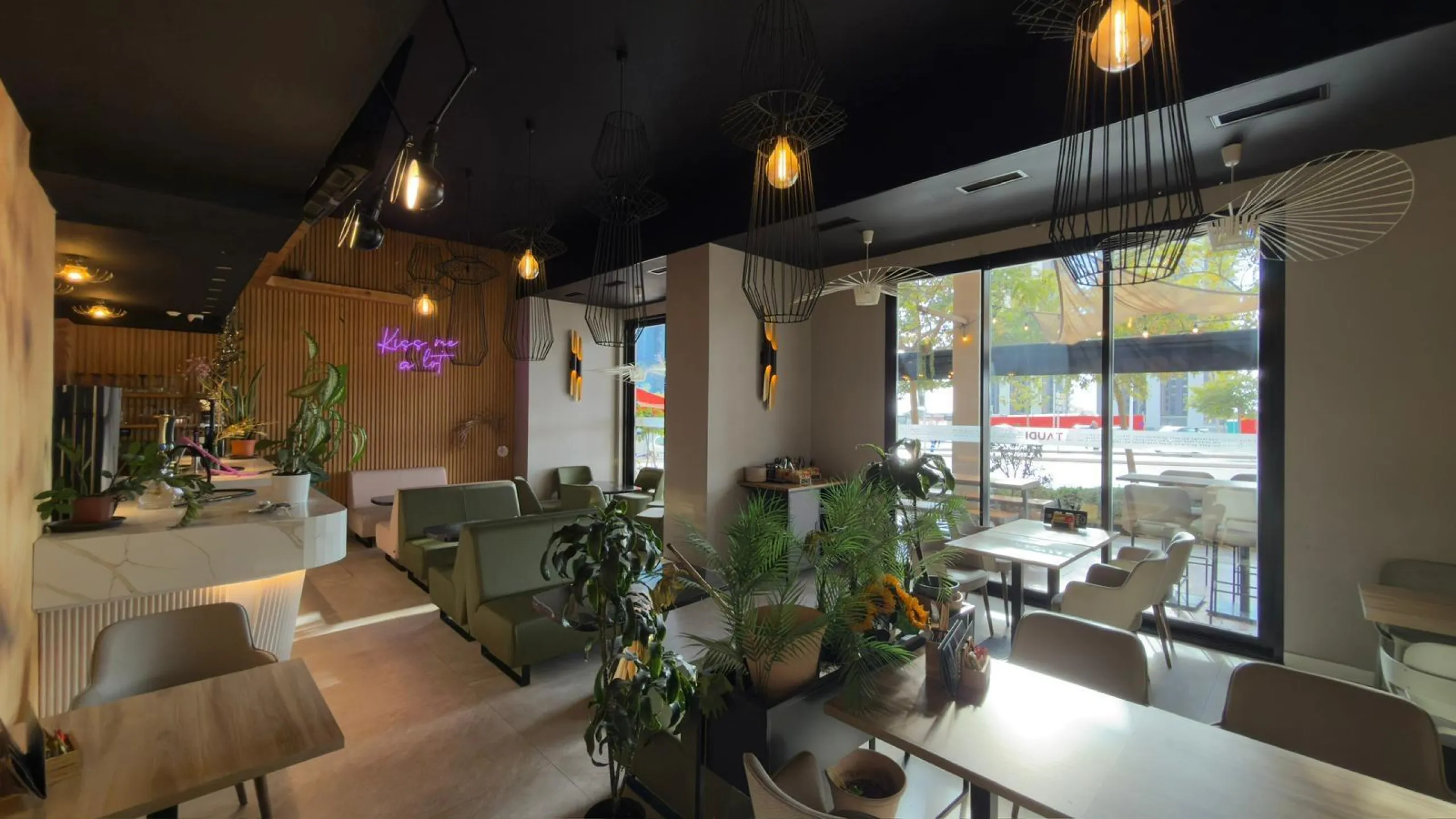 RESTAURANT WITH OWN PREMISES IN BENIDORM