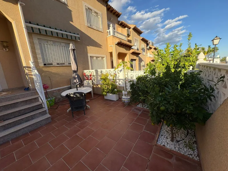 Charming Townhouse in Villamartín-Las Filipinas, Orihuela Costa