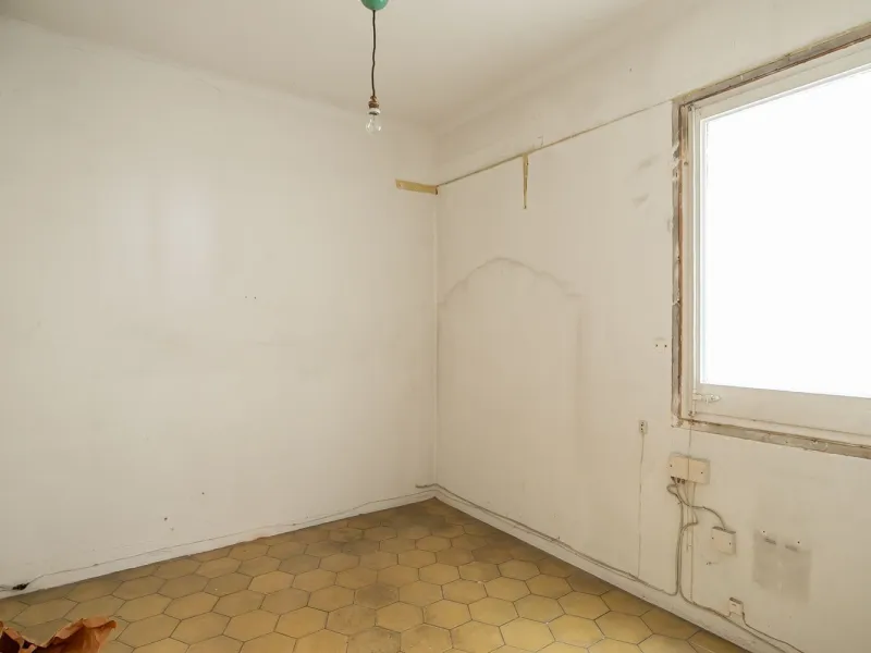 Elegante propiedad en finca clásica para reforma integral en Sant Gervasi – Galvany, Barcelona