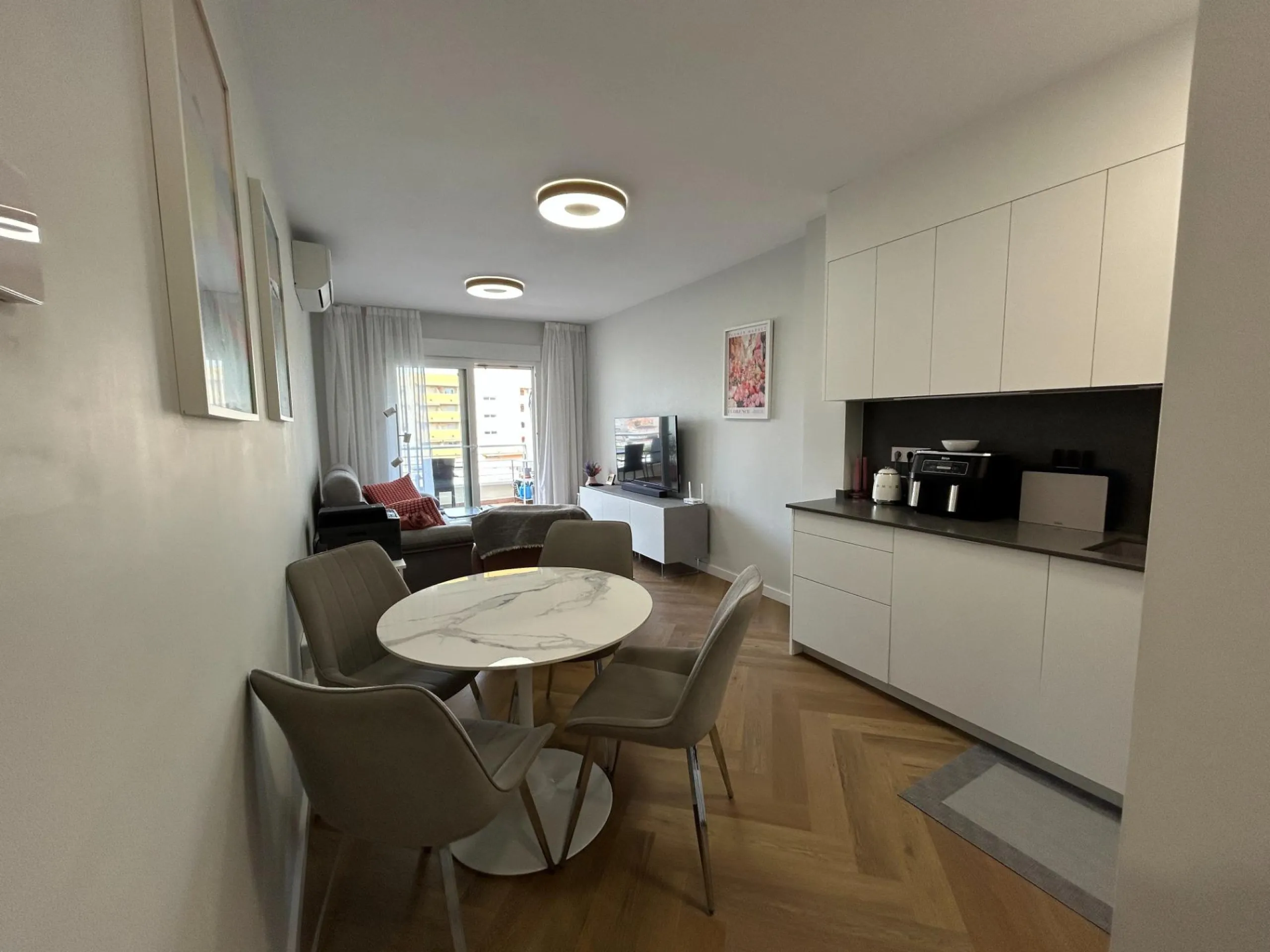 Ático reformado con trastero incluido– listo para entrar a vivir 🏡✨