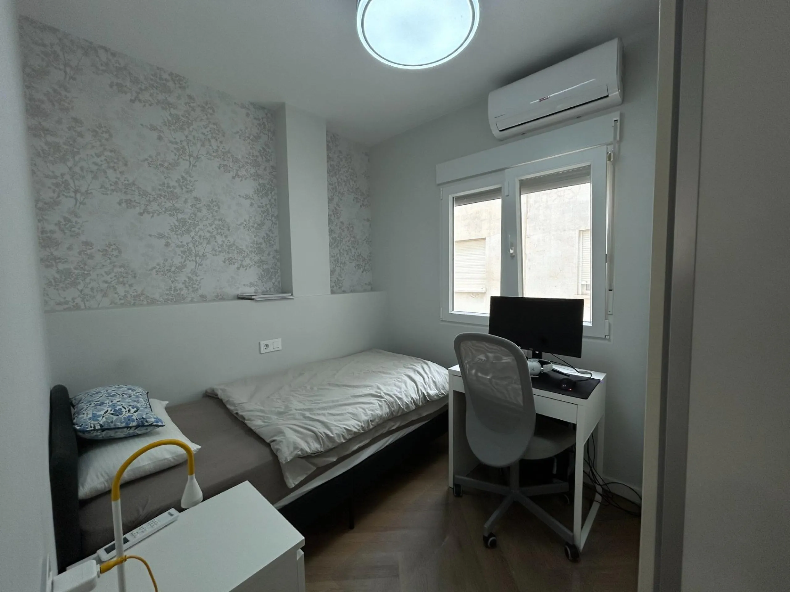 Ático reformado con trastero incluido– listo para entrar a vivir 🏡✨
