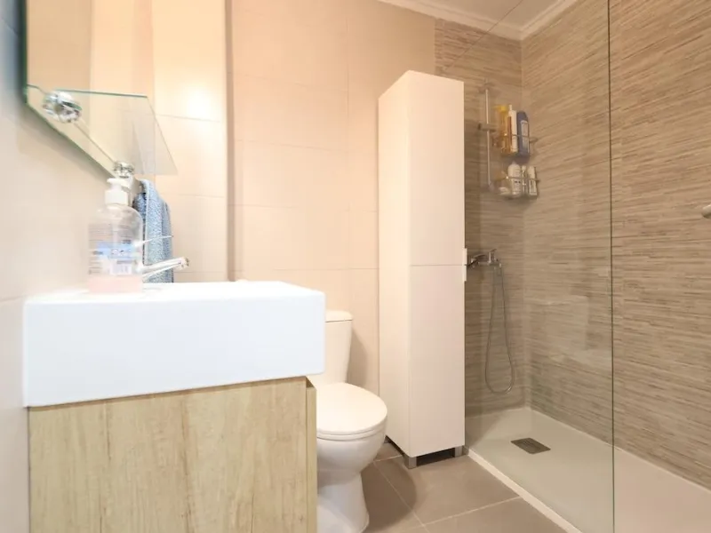 APARTAMENTO CON VISTAS AL MAR EN ORIHUELA COSTA. 1 DORM. 1 BAÑO. SUPERFICIE DE 53 M2.