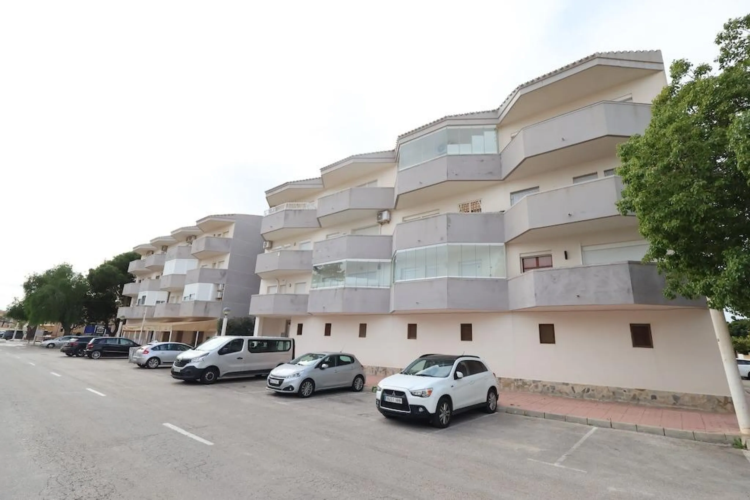APARTAMENTO CON VISTAS AL MAR EN ORIHUELA COSTA. 1 DORM. 1 BAÑO. SUPERFICIE DE 53 M2.