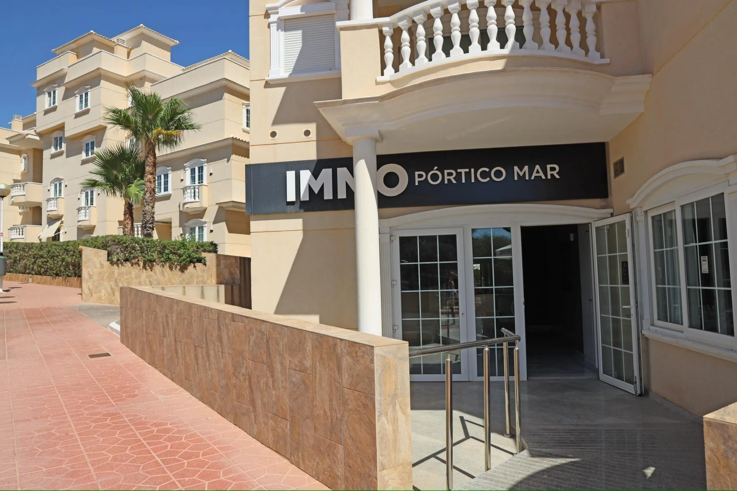 REF.7727 — Modern Office with New Renovation in Guardamar del Segura