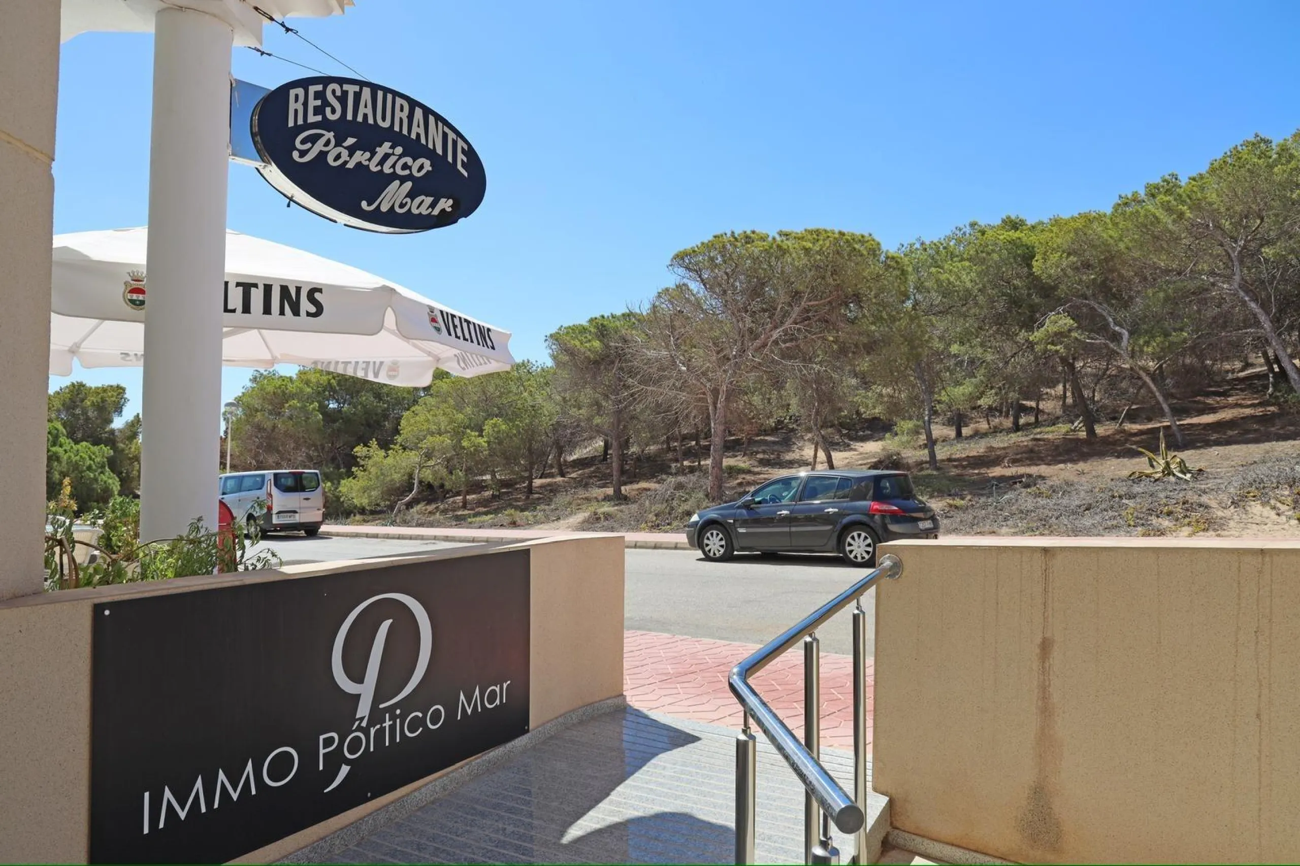 REF.7727 — Modern Office with New Renovation in Guardamar del Segura