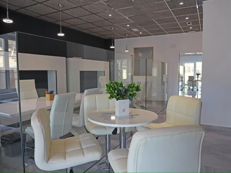 REF.7727 — Modern Office with New Renovation in Guardamar del Segura