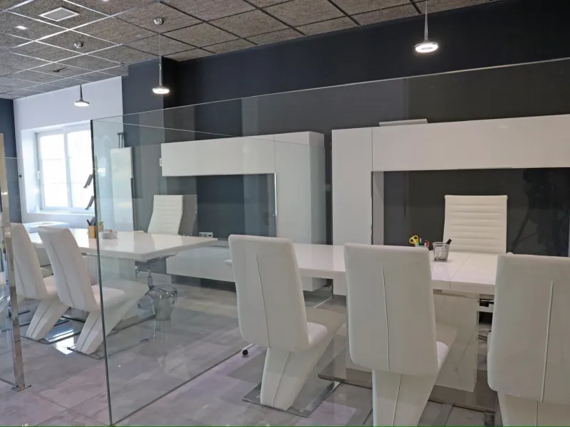 REF.7727 — Modern Office with New Renovation in Guardamar del Segura