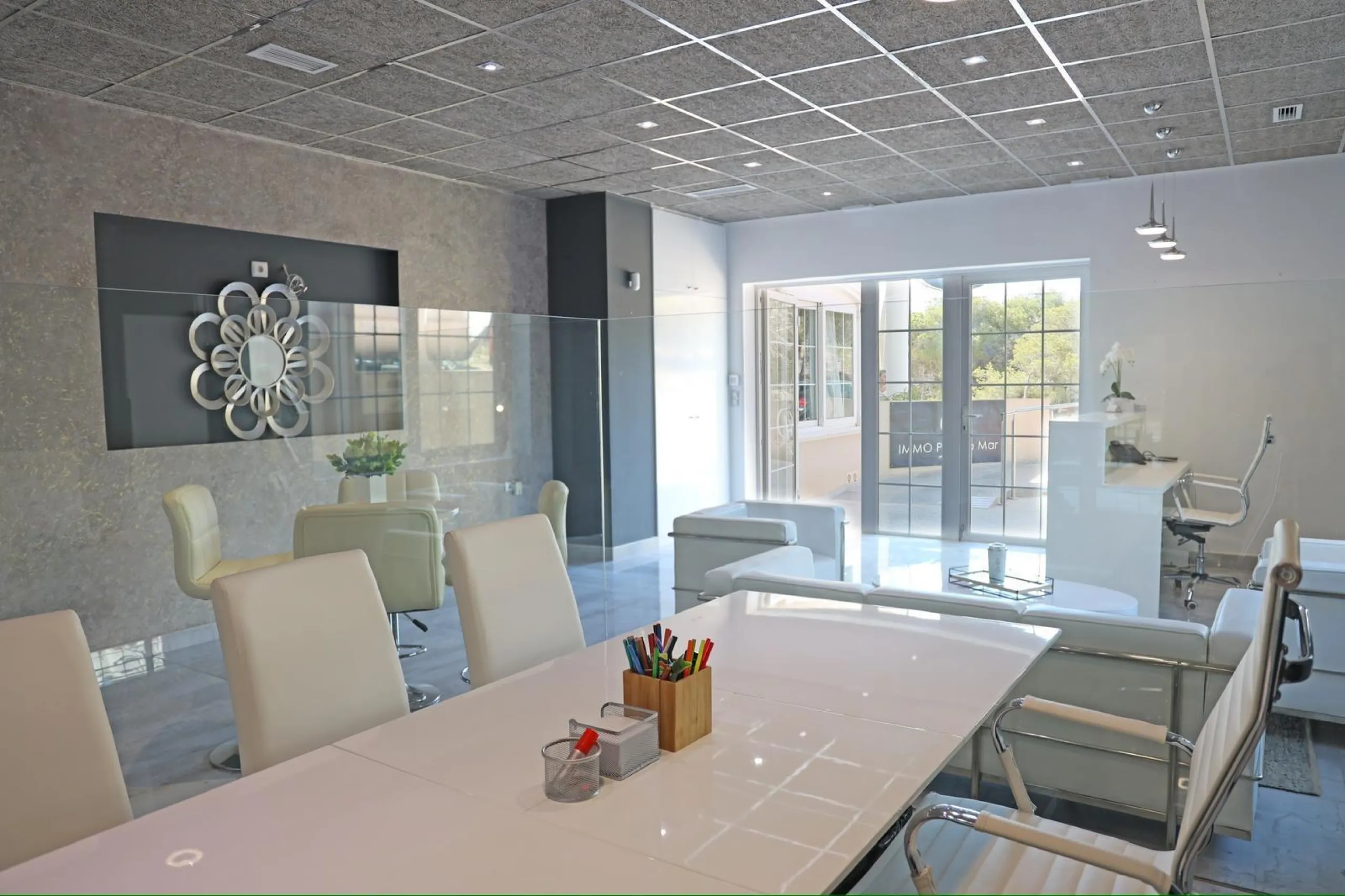 REF.7727 — Modern Office with New Renovation in Guardamar del Segura
