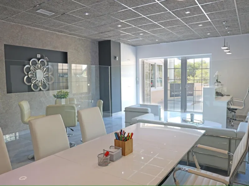 REF.7727 — Modern Office with New Renovation in Guardamar del Segura
