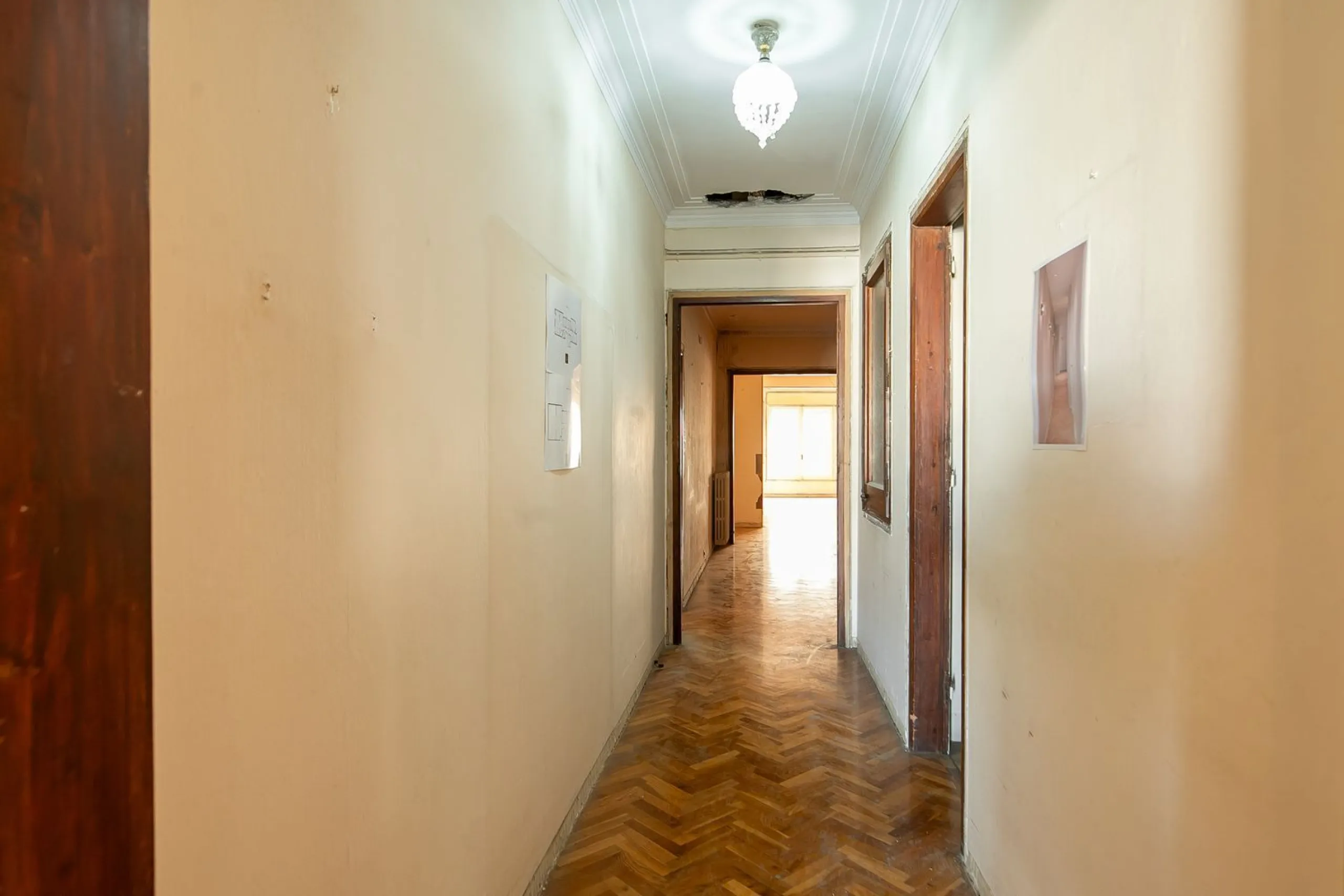 Elegante propiedad en finca clásica para reforma integral en Sant Gervasi – Galvany, Barcelona