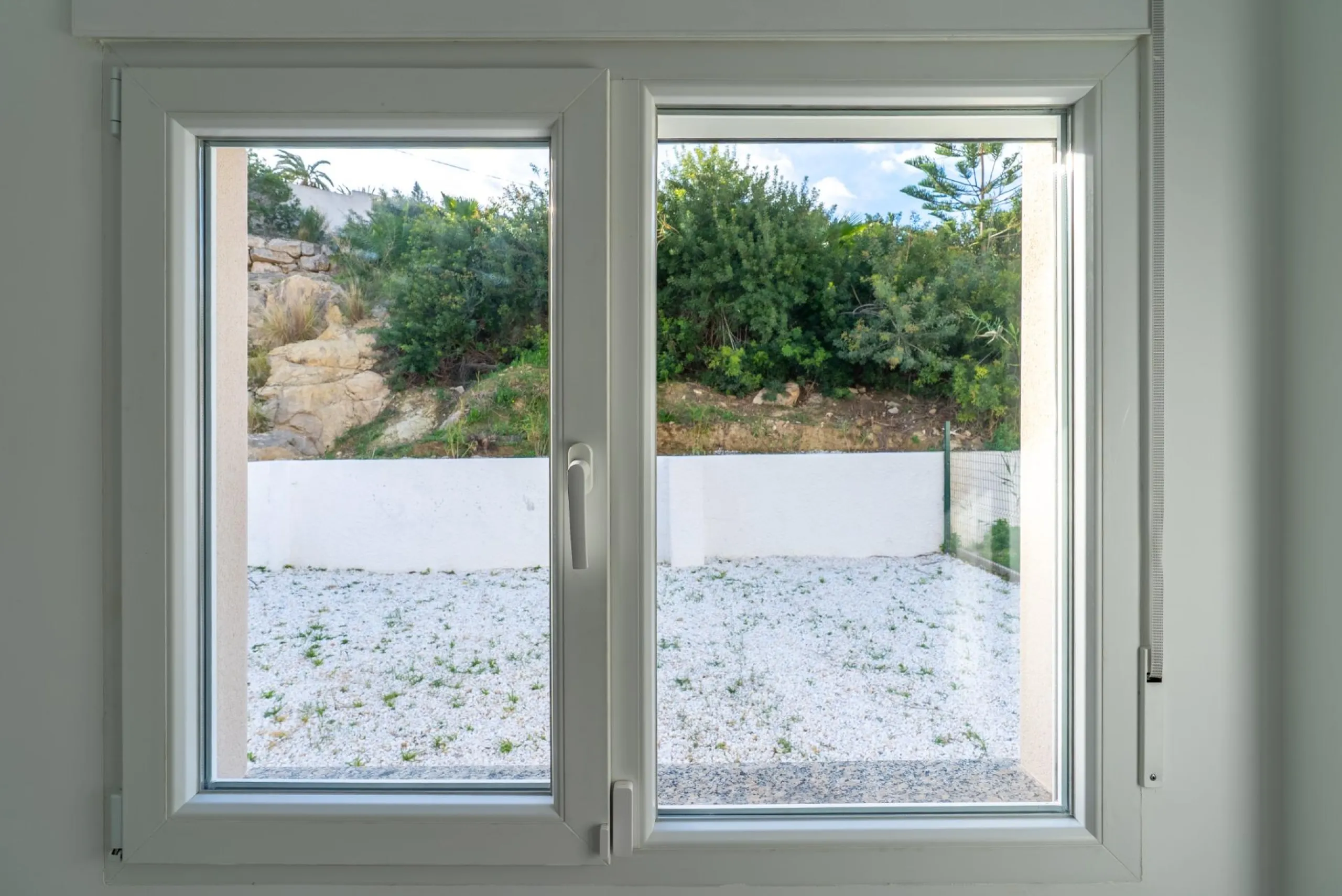 A beautiful chalet with sea and mountain views in El Campello