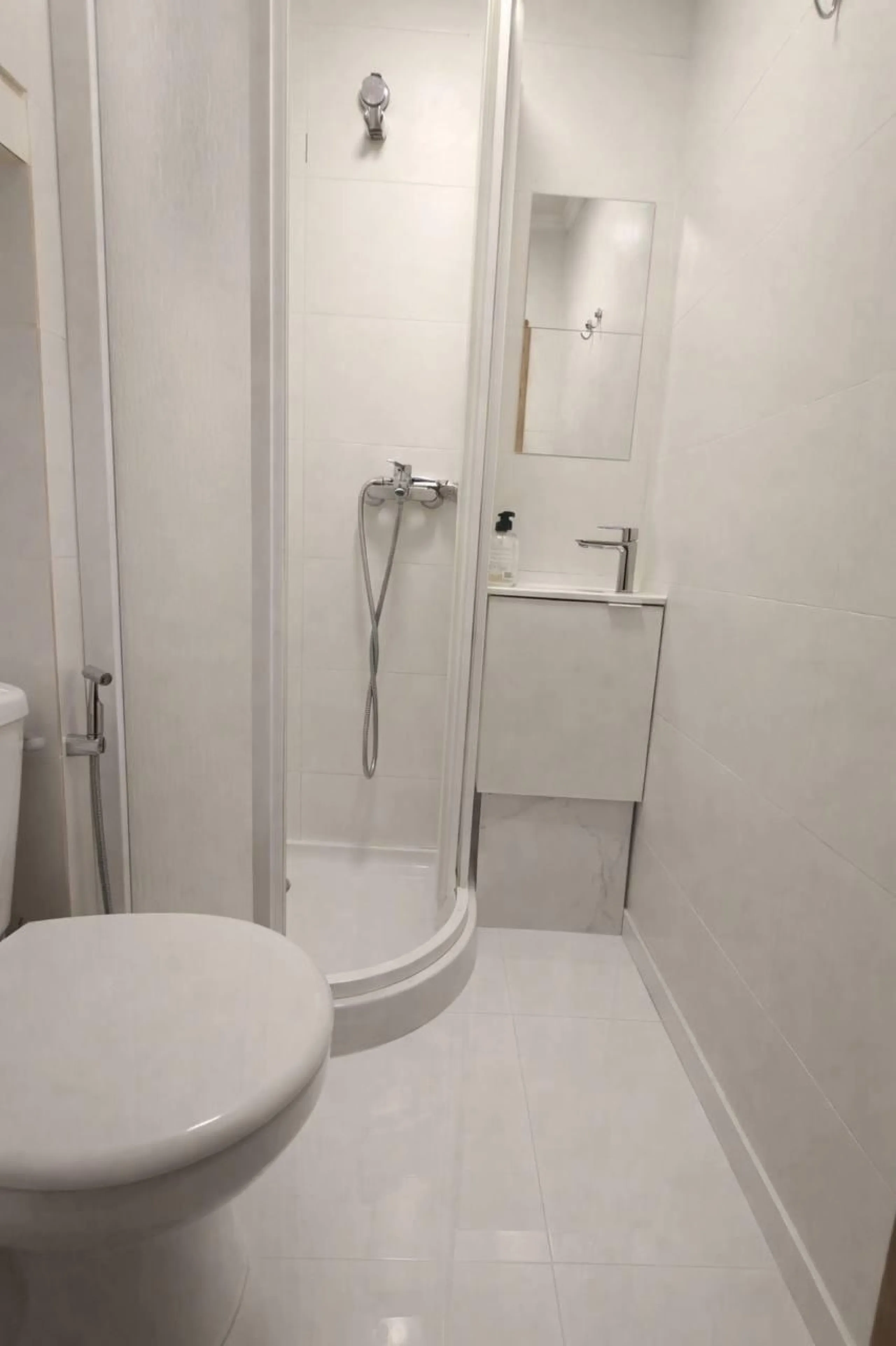 🏠 Exclusive 5-room apartment for sale in the center of Valencia, Campanar area