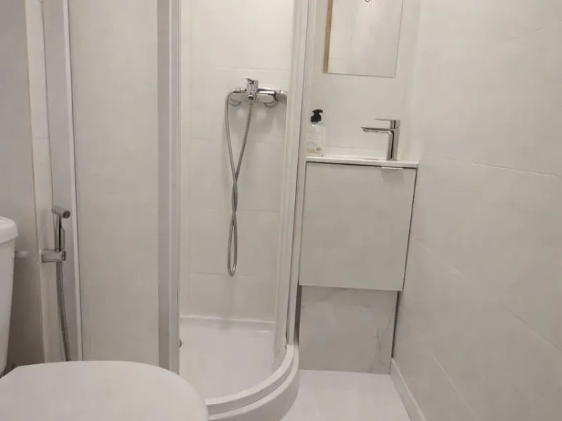 🏠 Exclusive 5-room apartment for sale in the center of Valencia, Campanar area