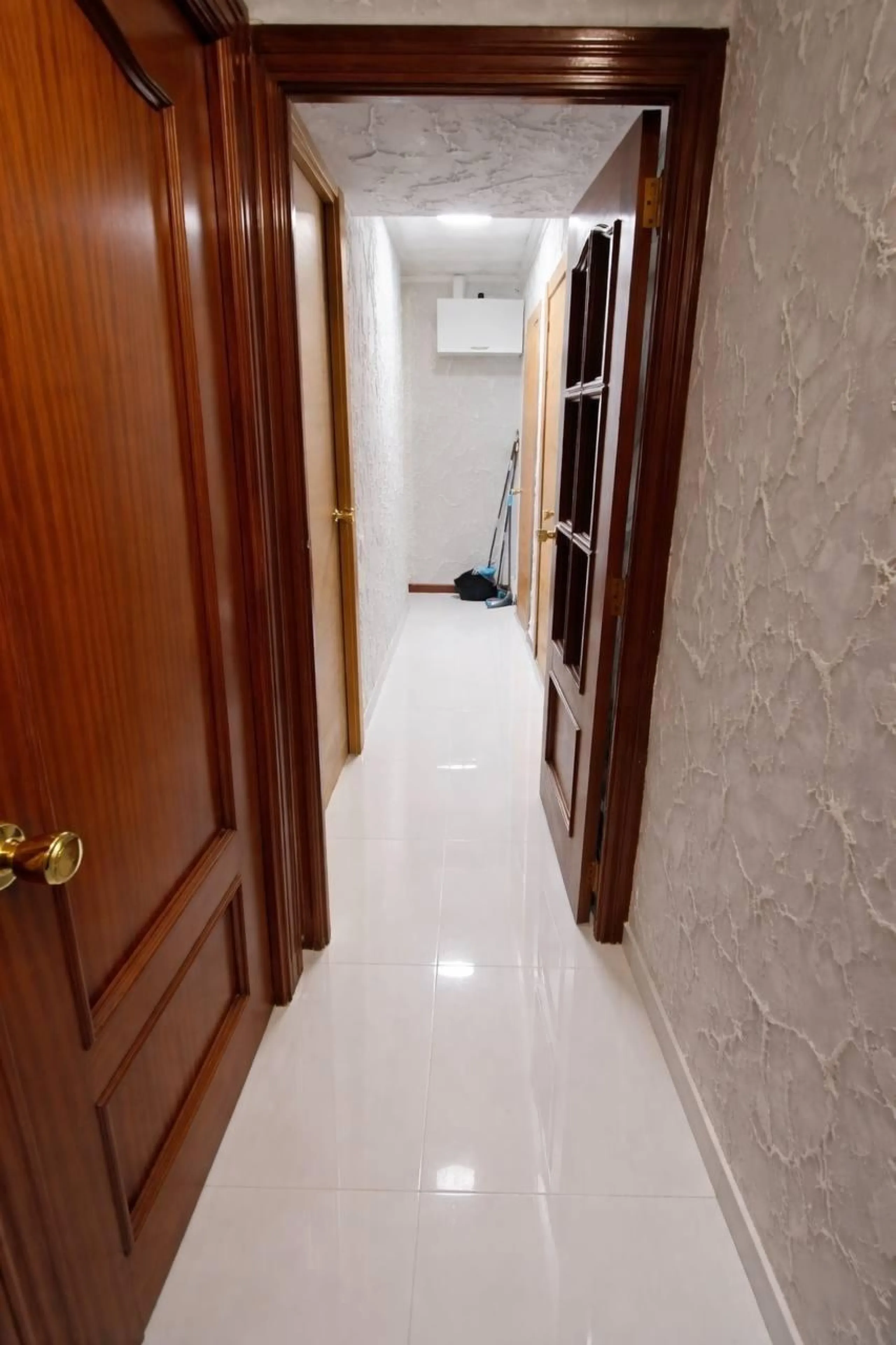 🏠 Exclusive 5-room apartment for sale in the center of Valencia, Campanar area