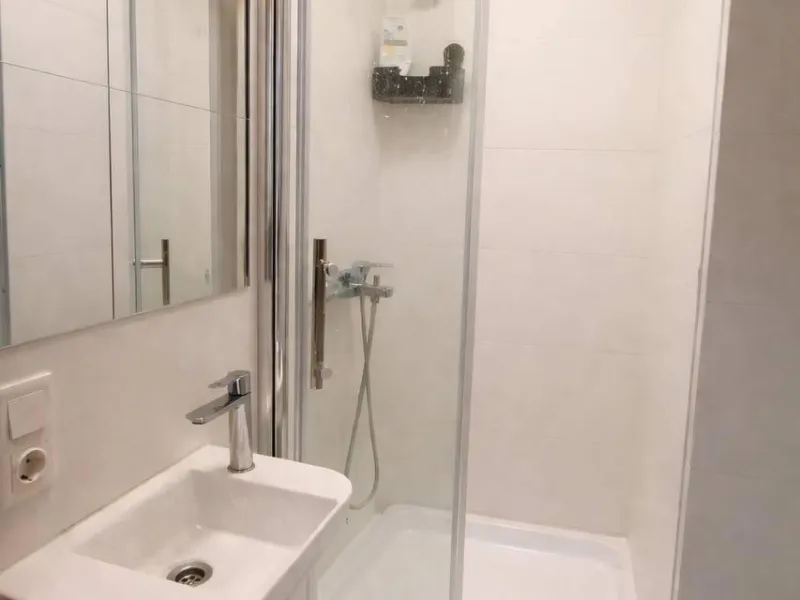 🏠 Exclusive 5-room apartment for sale in the center of Valencia, Campanar area