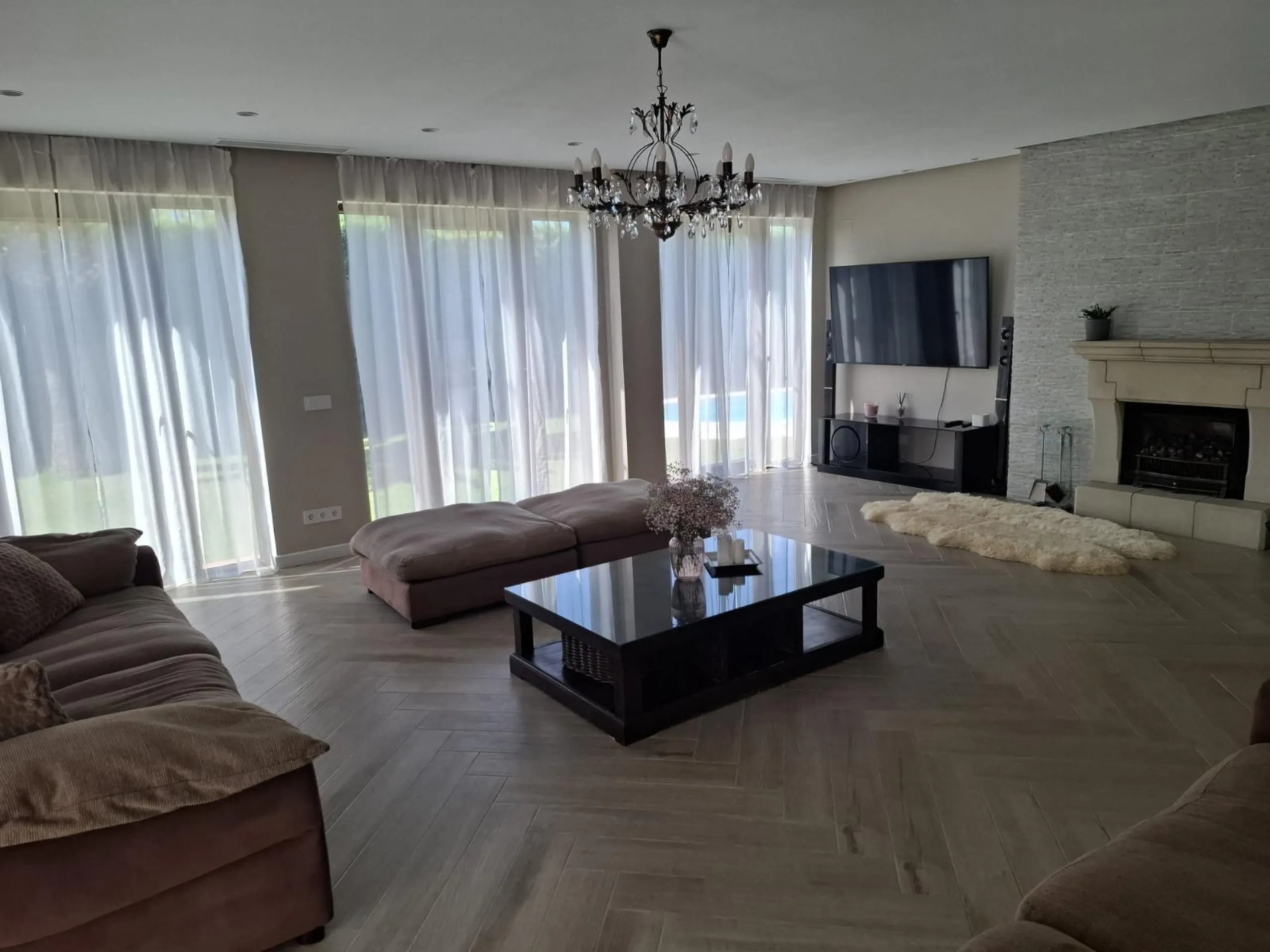 Luxury Villa with Sea Views