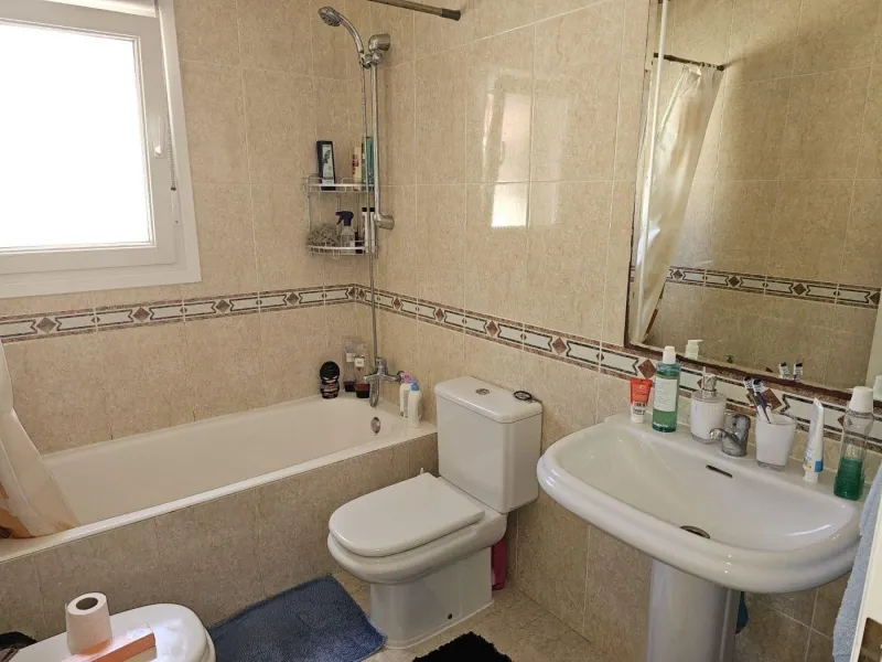 Independent villa in Benijófar (Urb. Monte Azul)