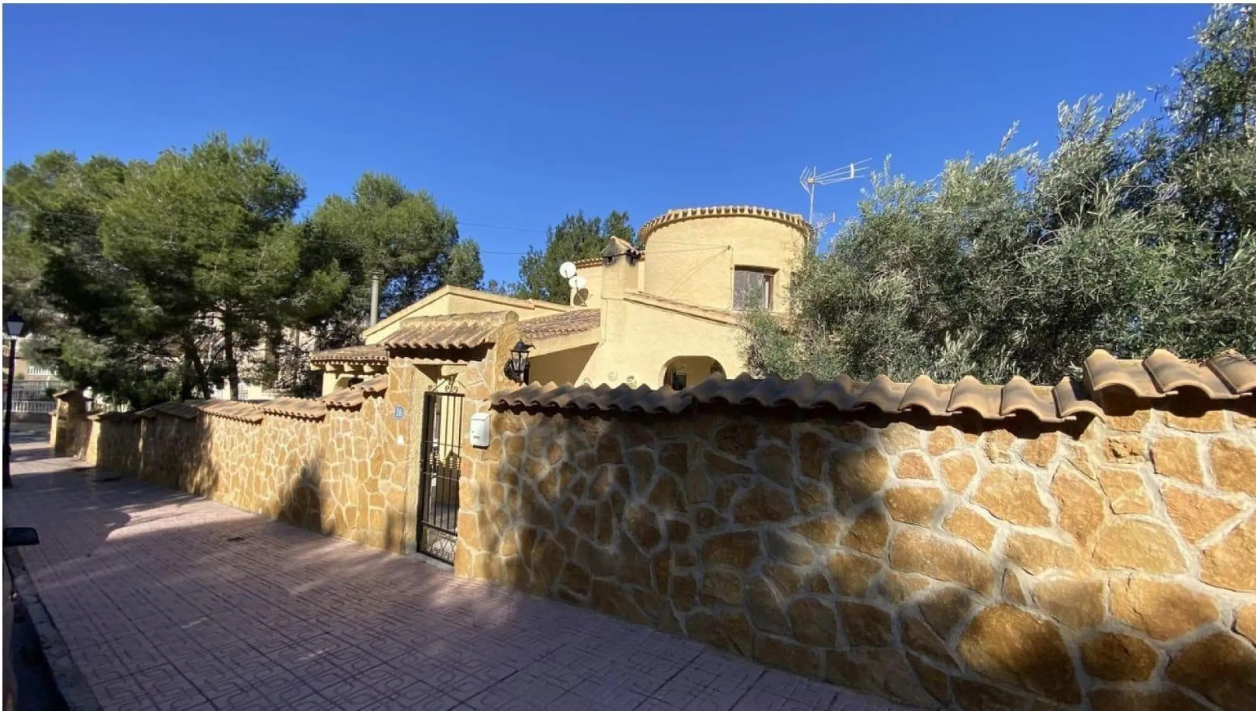 Exclusive Chalet in a Natural and Tranquil Environment