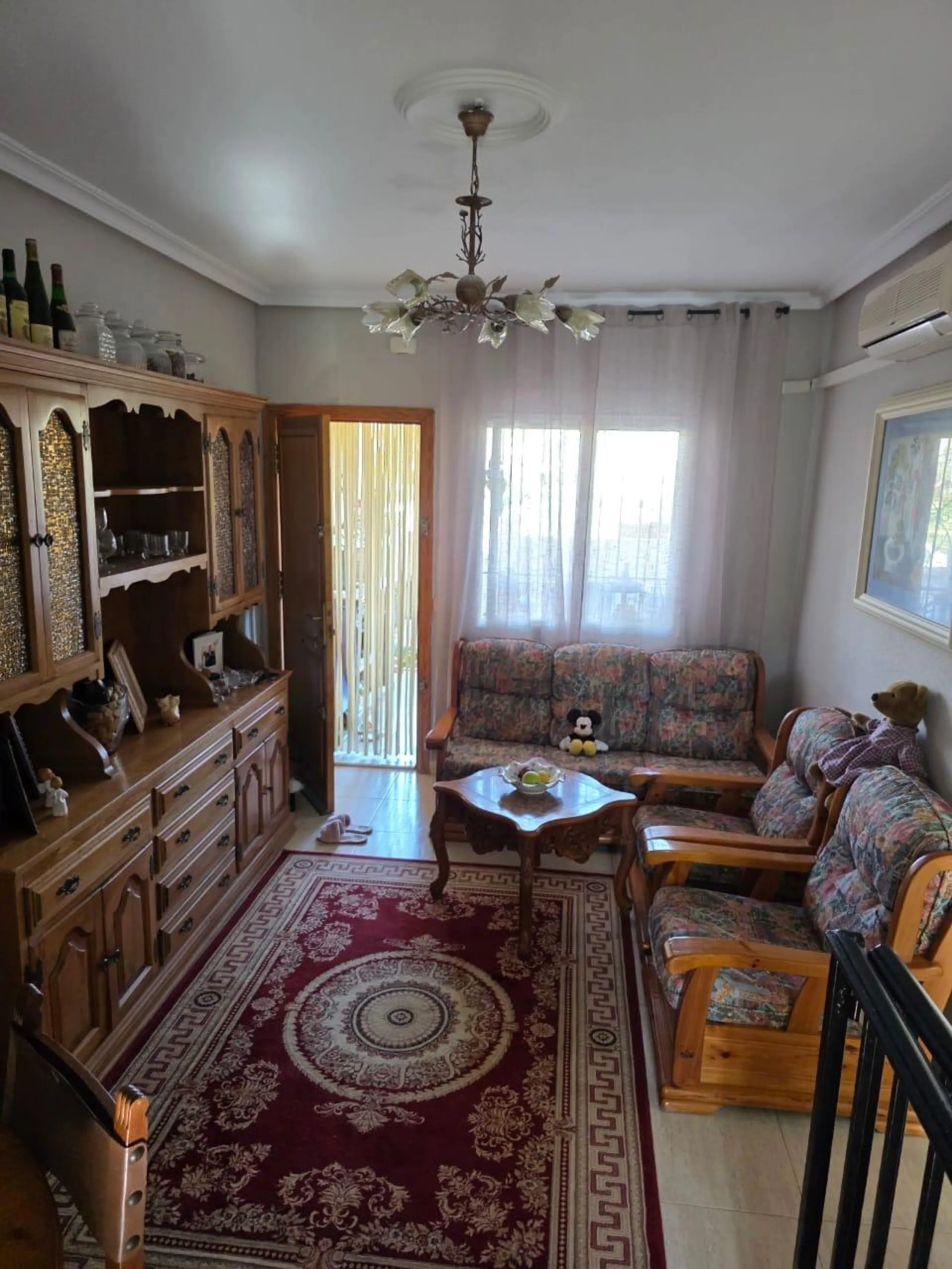Cozy townhouse in one of the most sought-after areas of Torrevieja — Aguas Nuevas