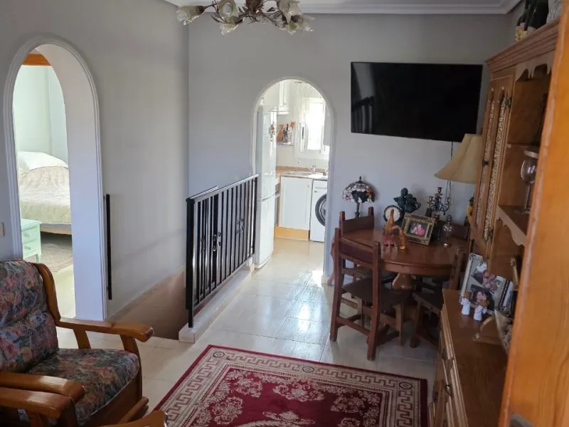 Cozy townhouse in one of the most sought-after areas of Torrevieja — Aguas Nuevas