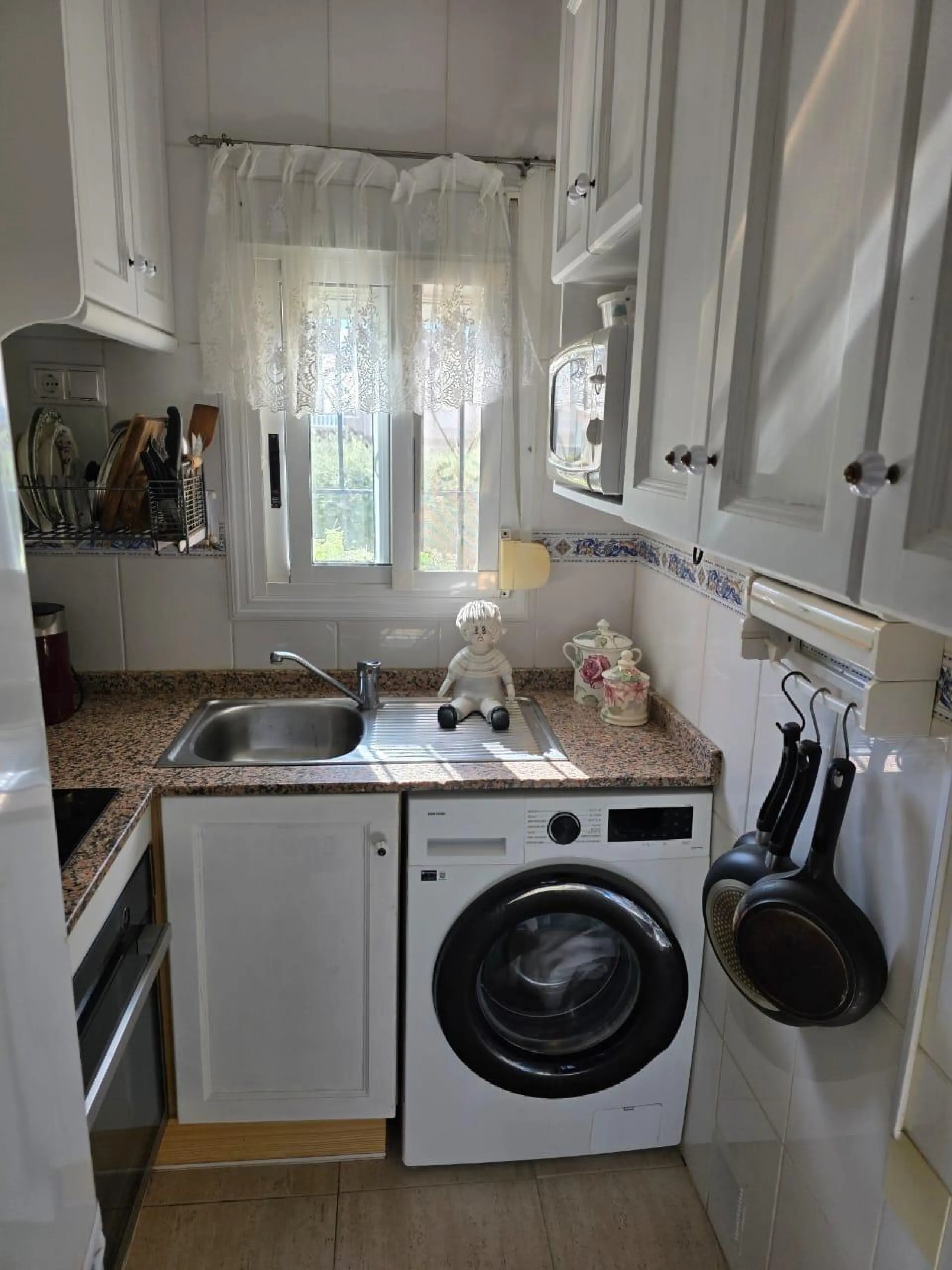 Cozy townhouse in one of the most sought-after areas of Torrevieja — Aguas Nuevas