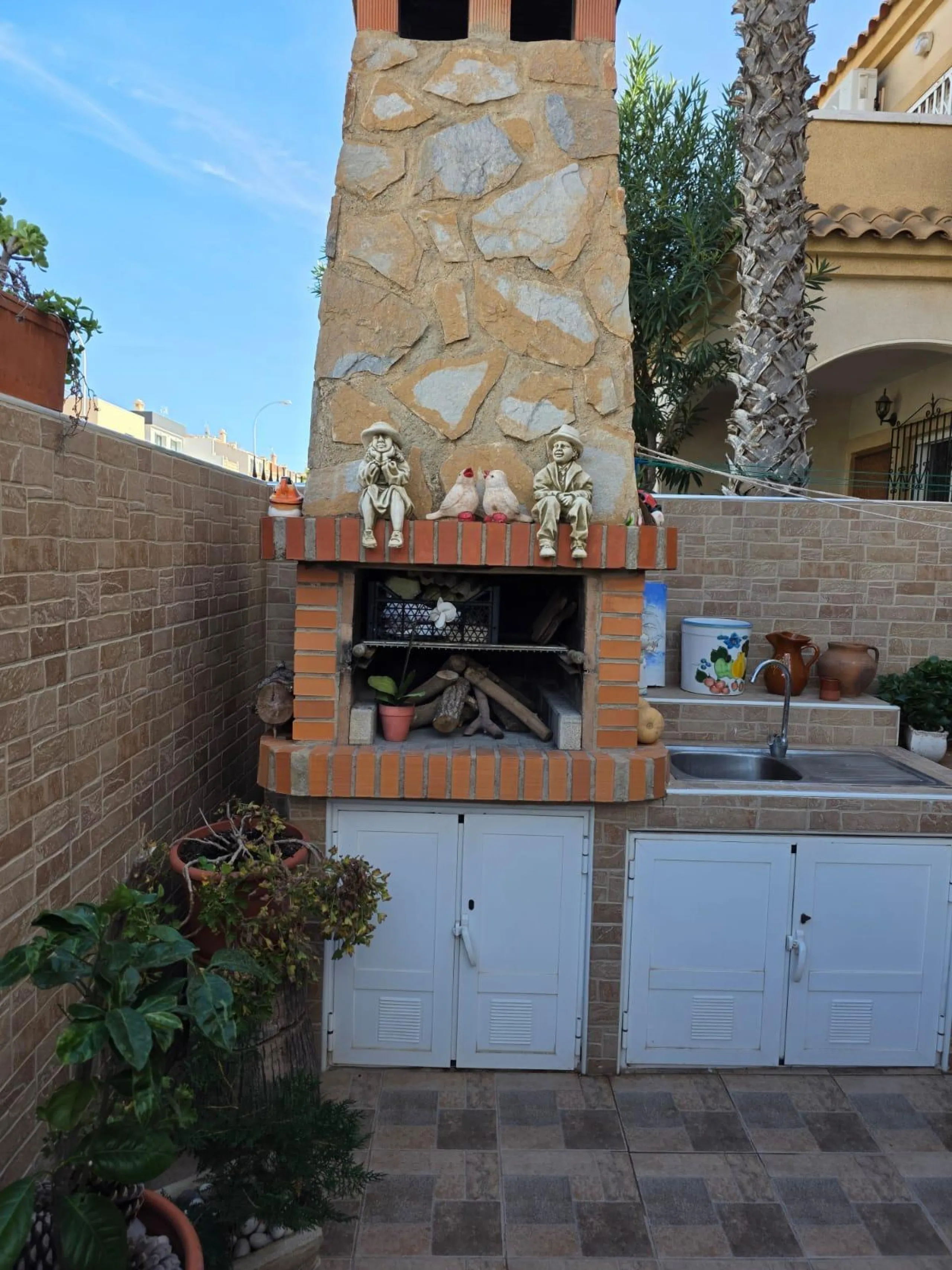 Cozy townhouse in one of the most sought-after areas of Torrevieja — Aguas Nuevas