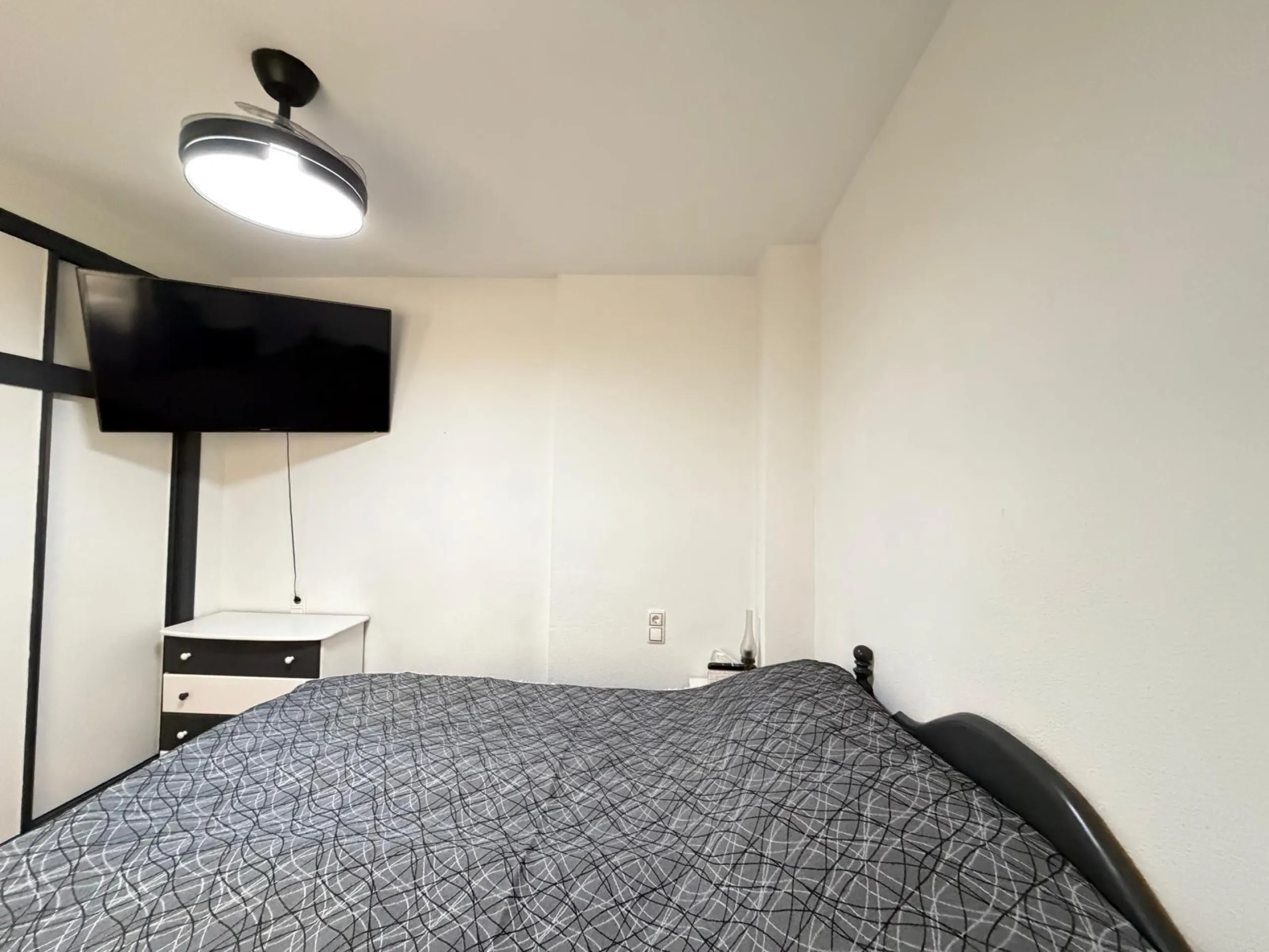 APARTAMENTO DE 1 DORMITORIO Y 1 BAÑO. A 600 METROS DE PLAYA DEL CURA CON SUPERFICIE DE 48 M2.