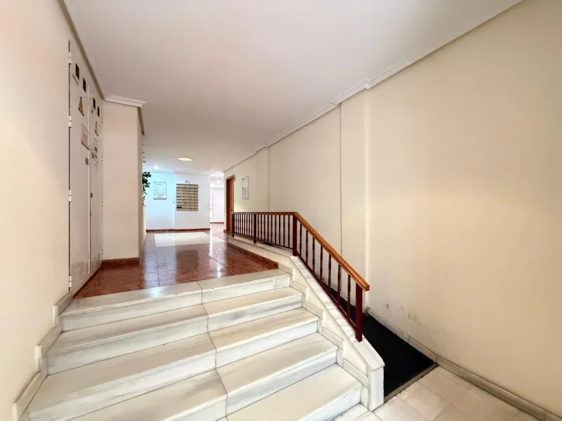 APARTAMENTO DE 1 DORMITORIO Y 1 BAÑO. A 600 METROS DE PLAYA DEL CURA CON SUPERFICIE DE 48 M2.