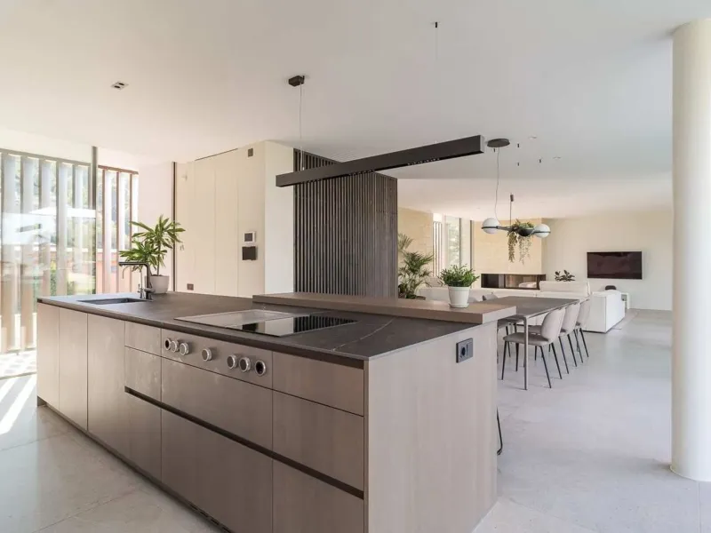 Contemporary Villa with Golf Course and Mountain Views in La Roca del Valles, Barcelona