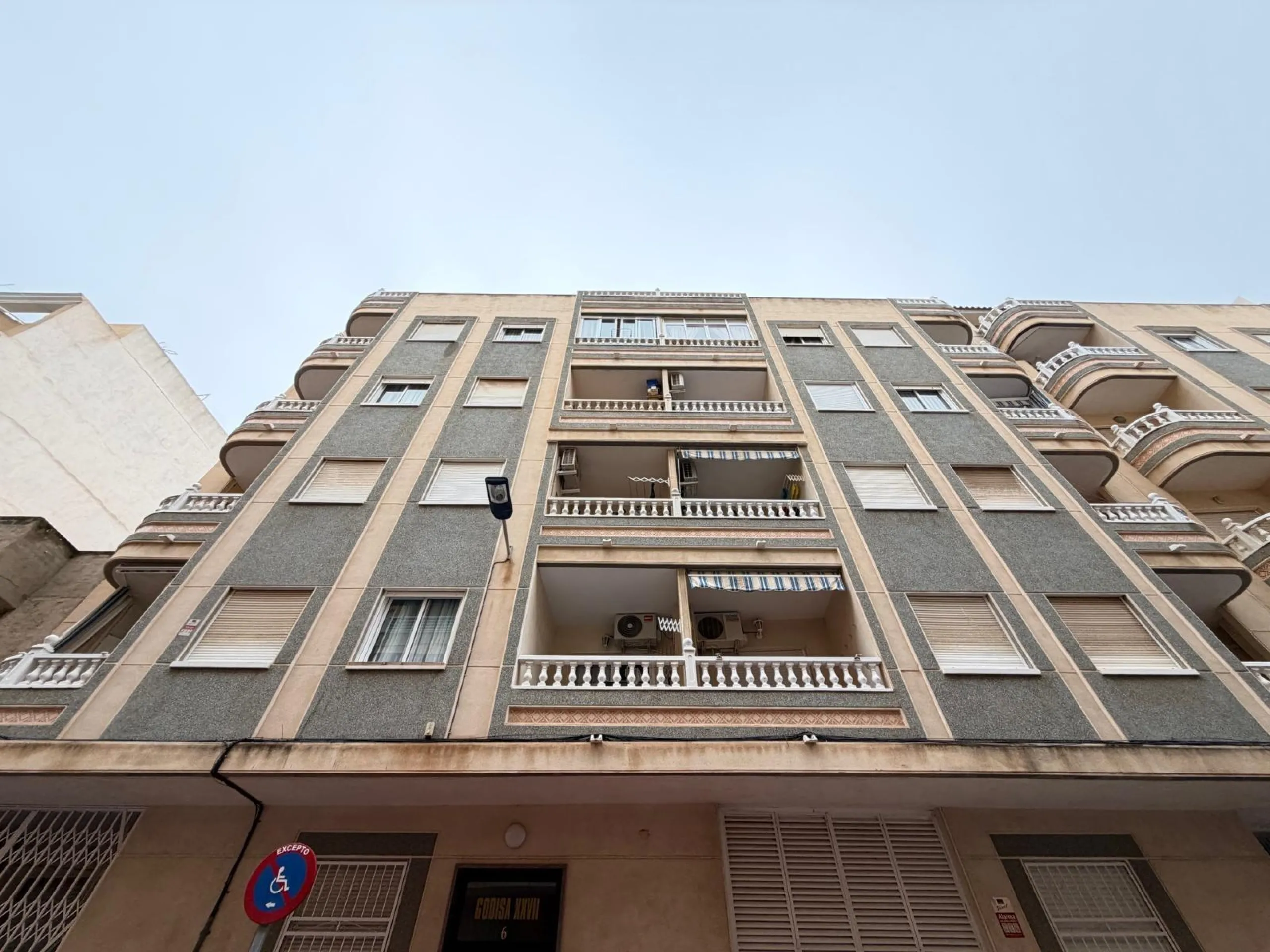 APARTAMENTO DE 1 DORMITORIO Y 1 BAÑO. A 600 METROS DE PLAYA DEL CURA CON SUPERFICIE DE 48 M2.