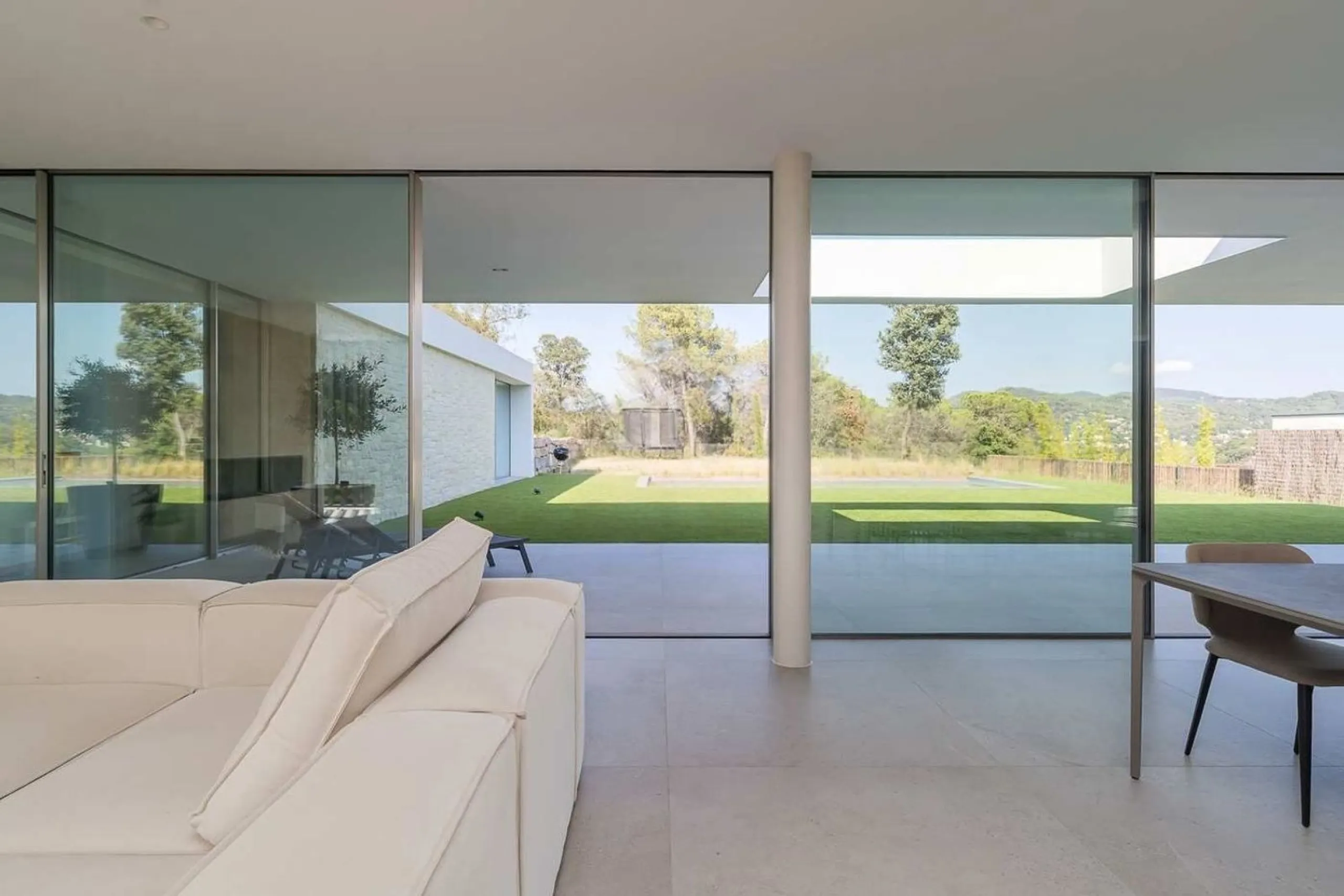 Contemporary Villa with Golf Course and Mountain Views in La Roca del Valles, Barcelona