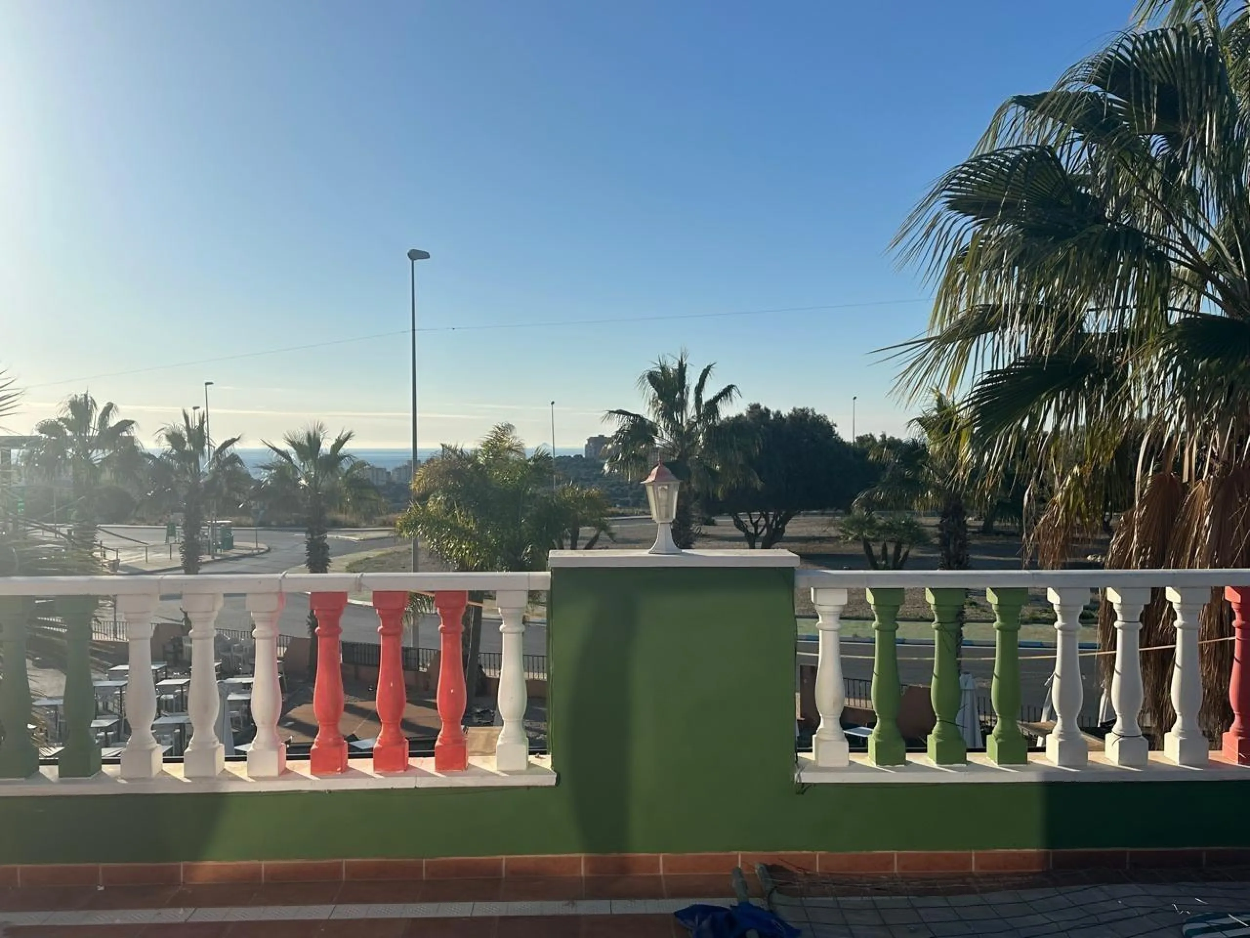 SPACIOUS TWO-FLOOR COMMERCIAL PROPERTY IN ORIHUELA COSTA