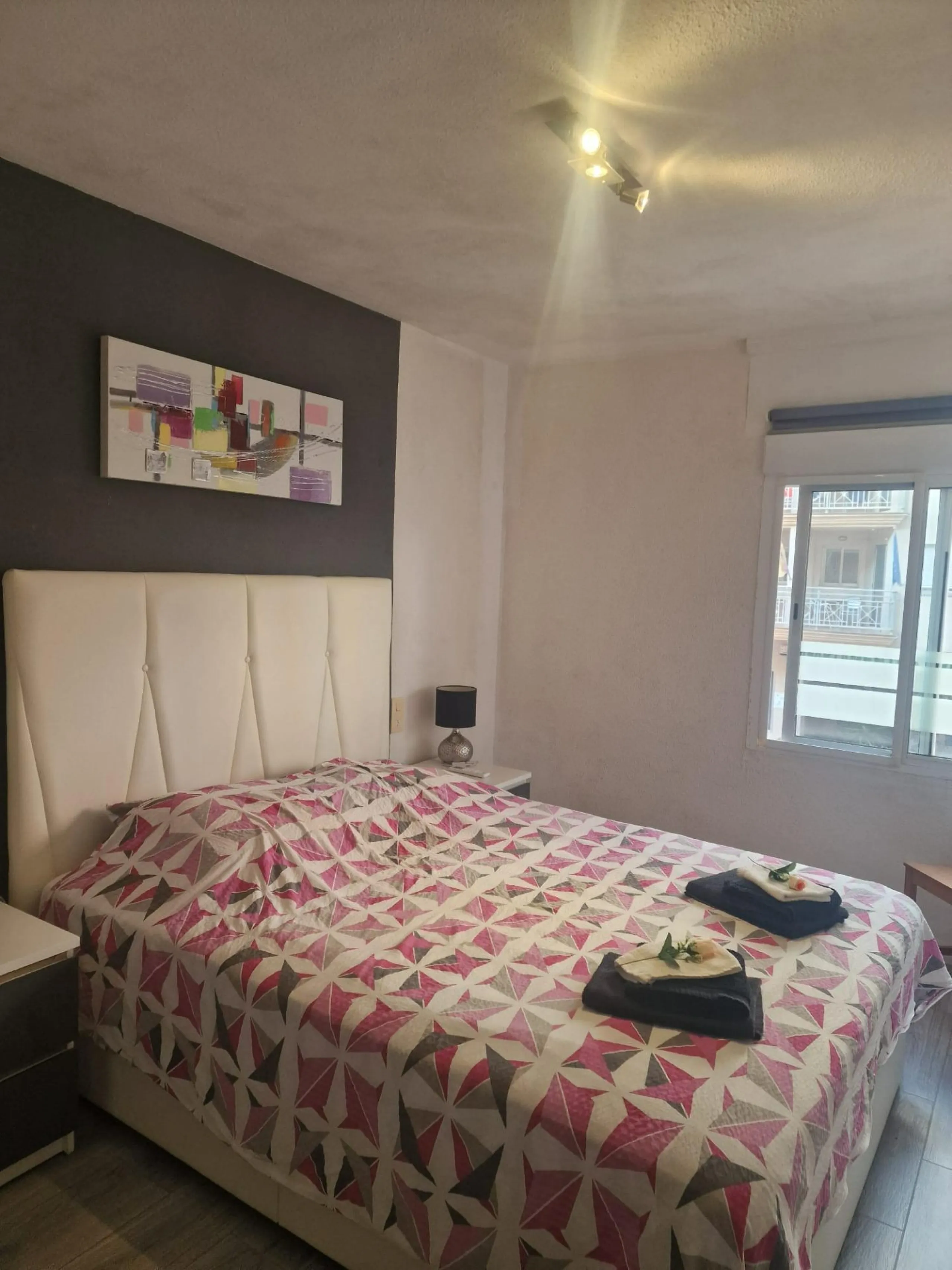 MODERN APARTMENT 3 BEDS BEACHFRONT 209,000€