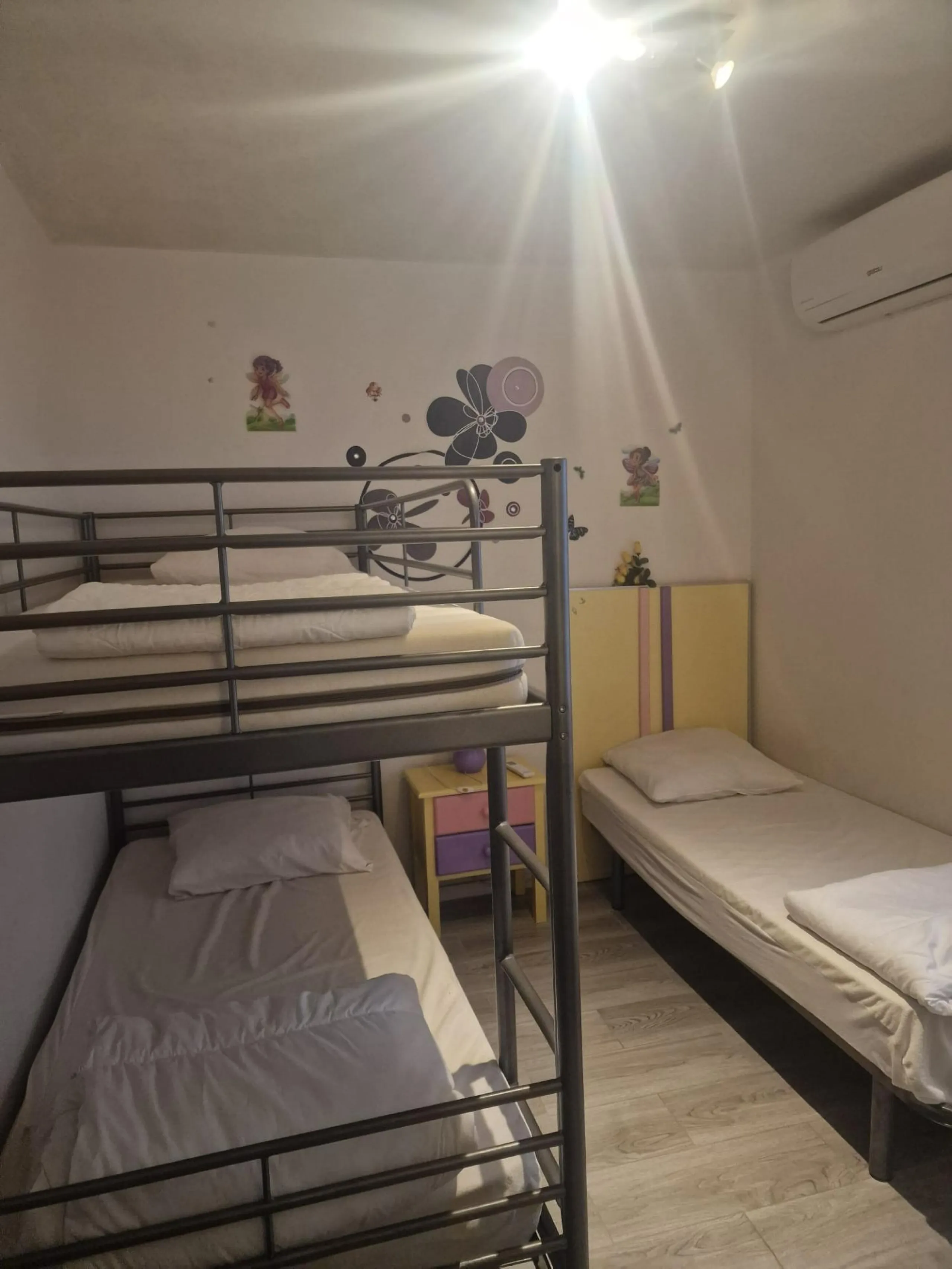 MODERN APARTMENT 3 BEDS BEACHFRONT 209,000€